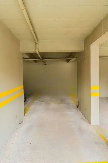 Apartamento com 3 quartos à venda, 106m2 em Bela Vista, Porto Alegre - RS - imagem 3 Foto 3 de Apartamento com 3 quartos à venda, 106m2 em Bela Vista, Porto Alegre - RS