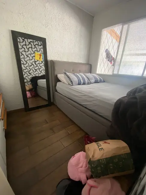 Casa com 2 quartos à venda, 60m2 em Costa e Silva, Porto Alegre - RS - imagem 4 Foto 4 de Casa com 2 quartos à venda, 60m2 em Costa e Silva, Porto Alegre - RS