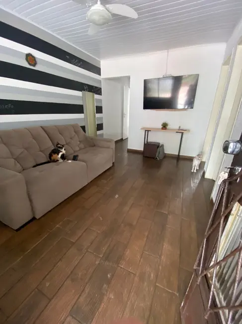Foto 1 de Casa com 2 quartos à venda, 60m2 em Costa e Silva, Porto Alegre - RS