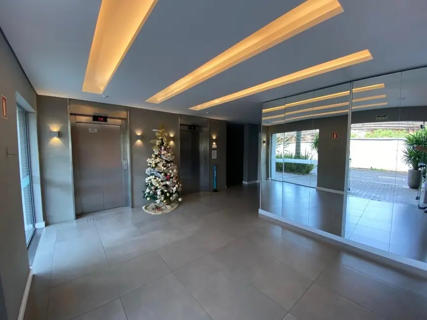 Foto 8 de Apartamento com 2 quartos à venda, 62m2 em Navegantes, Porto Alegre - RS