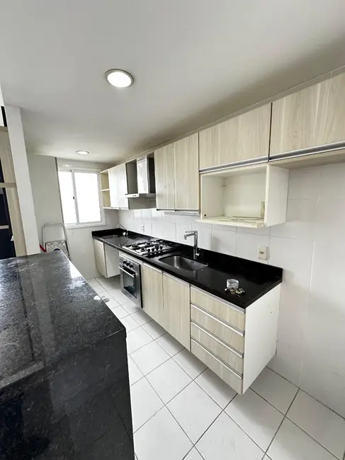 Apartamento com 3 quartos à venda, 67m2 em Vila Ipiranga, Porto Alegre - RS - imagem 4 Foto 4 de Apartamento com 3 quartos à venda, 67m2 em Vila Ipiranga, Porto Alegre - RS