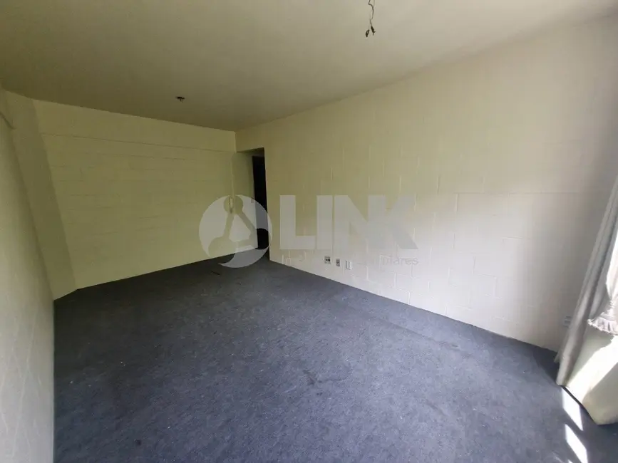 Foto 3 de Apartamento com 2 quartos à venda, 79m2 em Bom Fim, Porto Alegre - RS