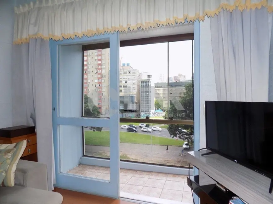 Foto 3 de Apartamento com 2 quartos à venda, 72m2 em Bom Fim, Porto Alegre - RS