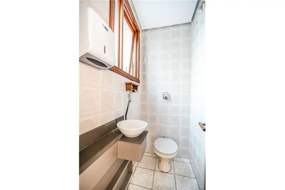 Foto 3 de Sala Comercial à venda, 72m2 em Centro Histórico, Porto Alegre - RS