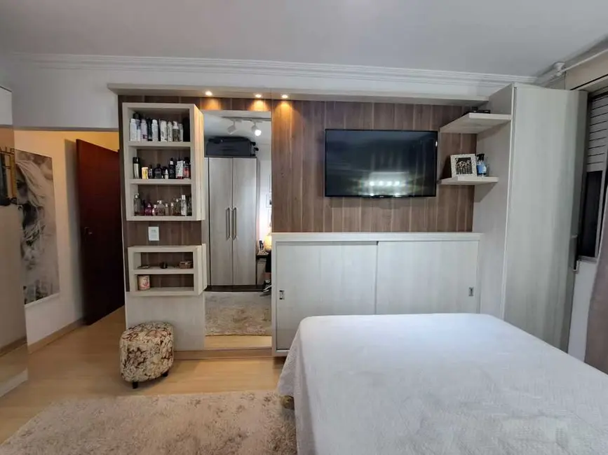 Foto 2 de Apartamento com 3 quartos à venda, 69m2 em Sarandi, Porto Alegre - RS