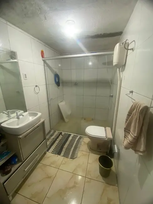 Casa com 2 quartos à venda, 50m2 em Costa e Silva, Porto Alegre - RS - imagem 8 Foto 8 de Casa com 2 quartos à venda, 50m2 em Costa e Silva, Porto Alegre - RS