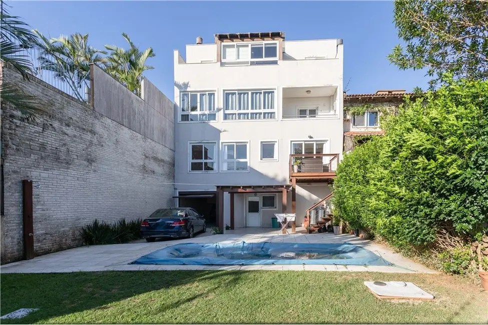 Casa com 5 quartos à venda, 550m2 em Chácara das Pedras, Porto Alegre - RS - imagem 6 Foto 6 de Casa com 5 quartos à venda, 550m2 em Chácara das Pedras, Porto Alegre - RS