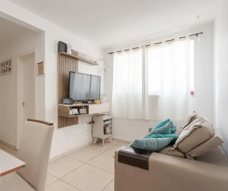 Foto 2 de Apartamento com 2 quartos à venda, 48m2 em Sarandi, Porto Alegre - RS