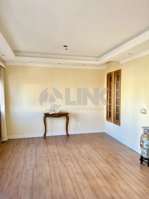 Apartamento com 2 quartos à venda, 70m2 em Menino Deus, Porto Alegre - RS - imagem 6 Foto 6 de Apartamento com 2 quartos à venda, 70m2 em Menino Deus, Porto Alegre - RS