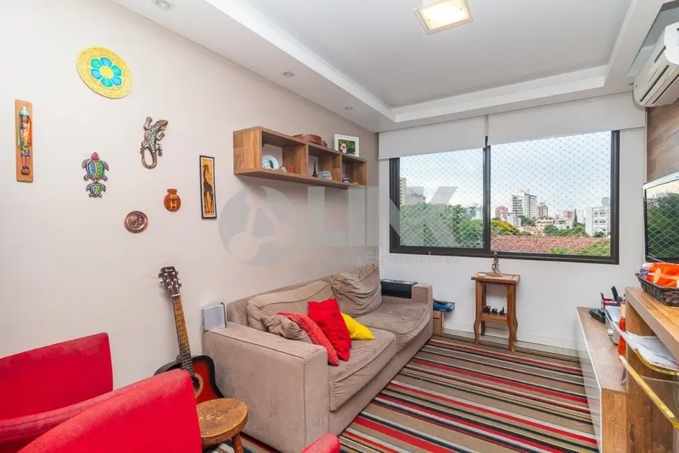 Apartamento com 2 quartos à venda, 68m2 em Menino Deus, Porto Alegre - RS - imagem 2 Foto 2 de Apartamento com 2 quartos à venda, 68m2 em Menino Deus, Porto Alegre - RS