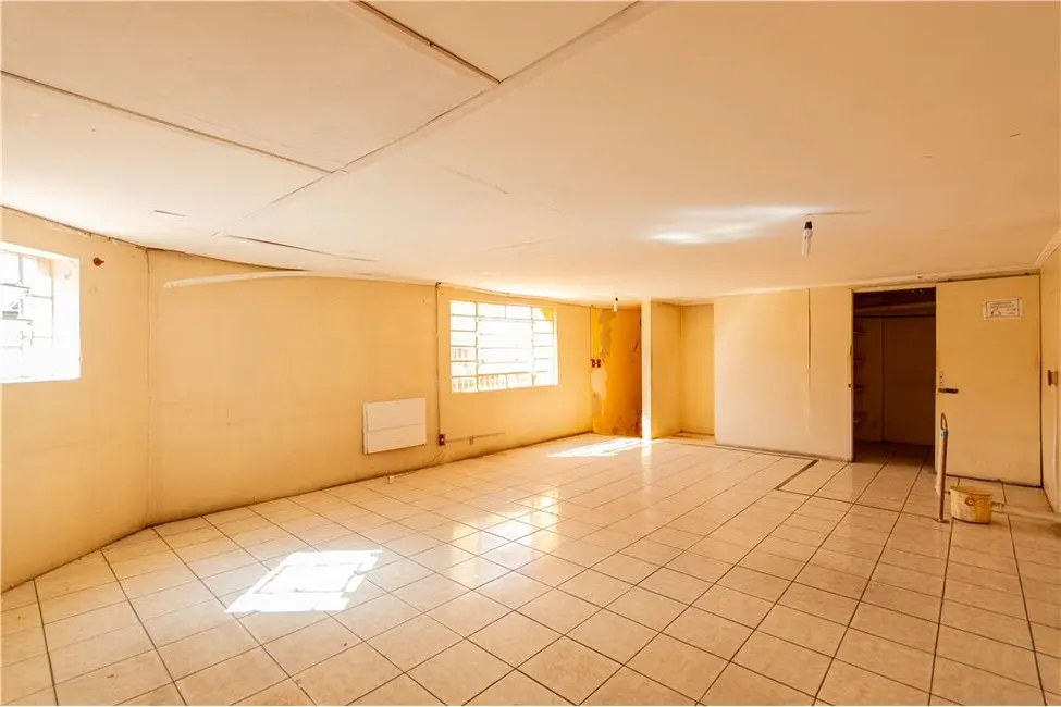 Foto 8 de Loja à venda, 108m2 em Azenha, Porto Alegre - RS