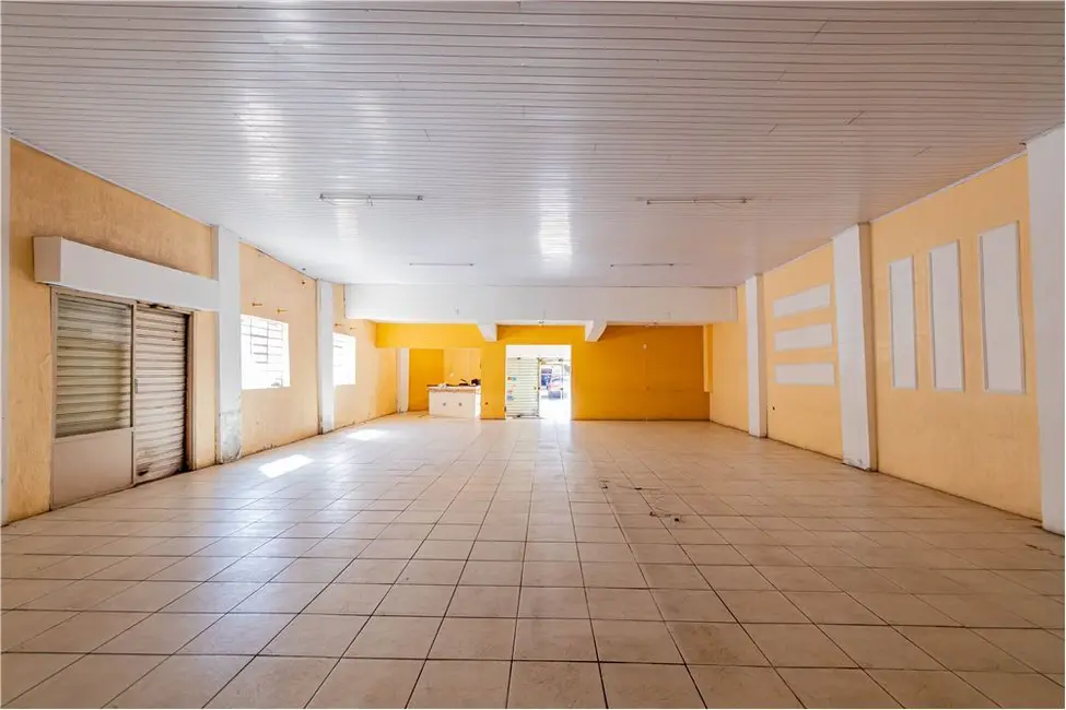 Foto 3 de Loja à venda, 108m2 em Azenha, Porto Alegre - RS