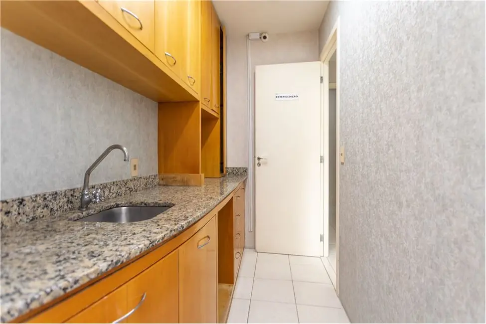 Foto 7 de Sala Comercial à venda, 32m2 em Floresta, Porto Alegre - RS