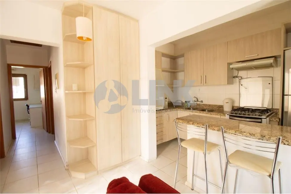 Foto 3 de Casa de Condomínio com 2 quartos à venda, 80m2 em Agronomia, Porto Alegre - RS