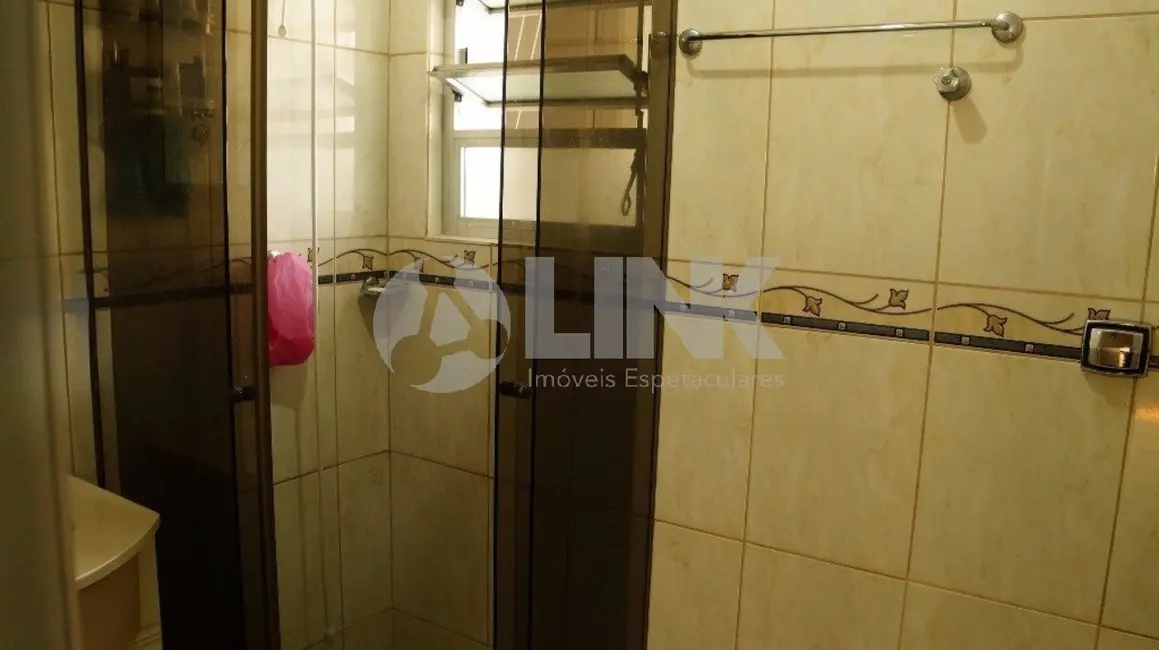 Apartamento com 2 quartos à venda, 58m2 em Vila Ipiranga, Porto Alegre - RS - imagem 9 Foto 9 de Apartamento com 2 quartos à venda, 58m2 em Vila Ipiranga, Porto Alegre - RS