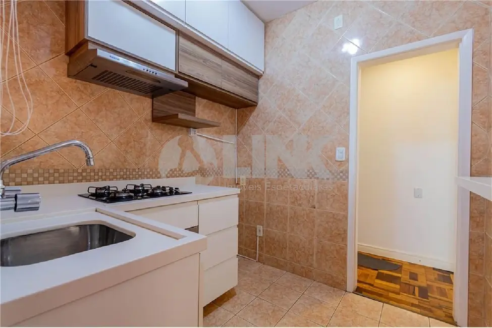 Apartamento com 1 quarto à venda, 42m2 em Menino Deus, Porto Alegre - RS - imagem 6 Foto 6 de Apartamento com 1 quarto à venda, 42m2 em Menino Deus, Porto Alegre - RS