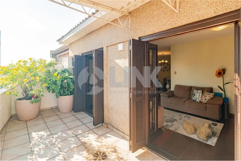 Foto 3 de Apartamento com 2 quartos à venda, 128m2 em Santana, Porto Alegre - RS