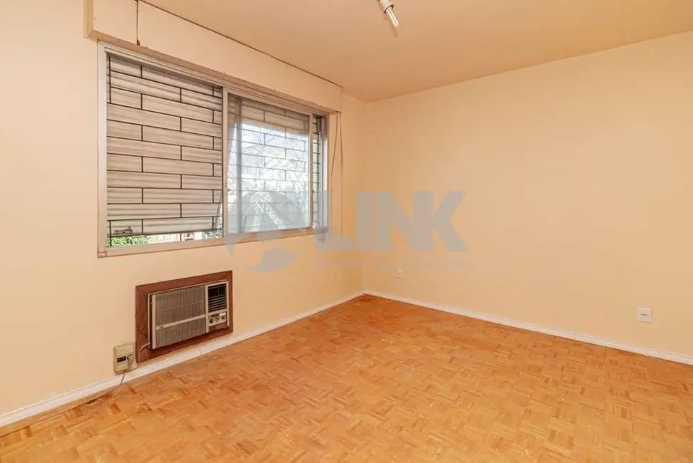 Foto 4 de Apartamento com 2 quartos à venda, 78m2 em Santana, Porto Alegre - RS