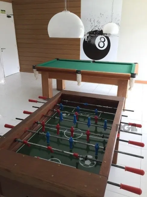 Apartamento com 2 quartos à venda, 75m2 em Passo da Areia, Porto Alegre - RS - imagem 8 Foto 8 de Apartamento com 2 quartos à venda, 75m2 em Passo da Areia, Porto Alegre - RS