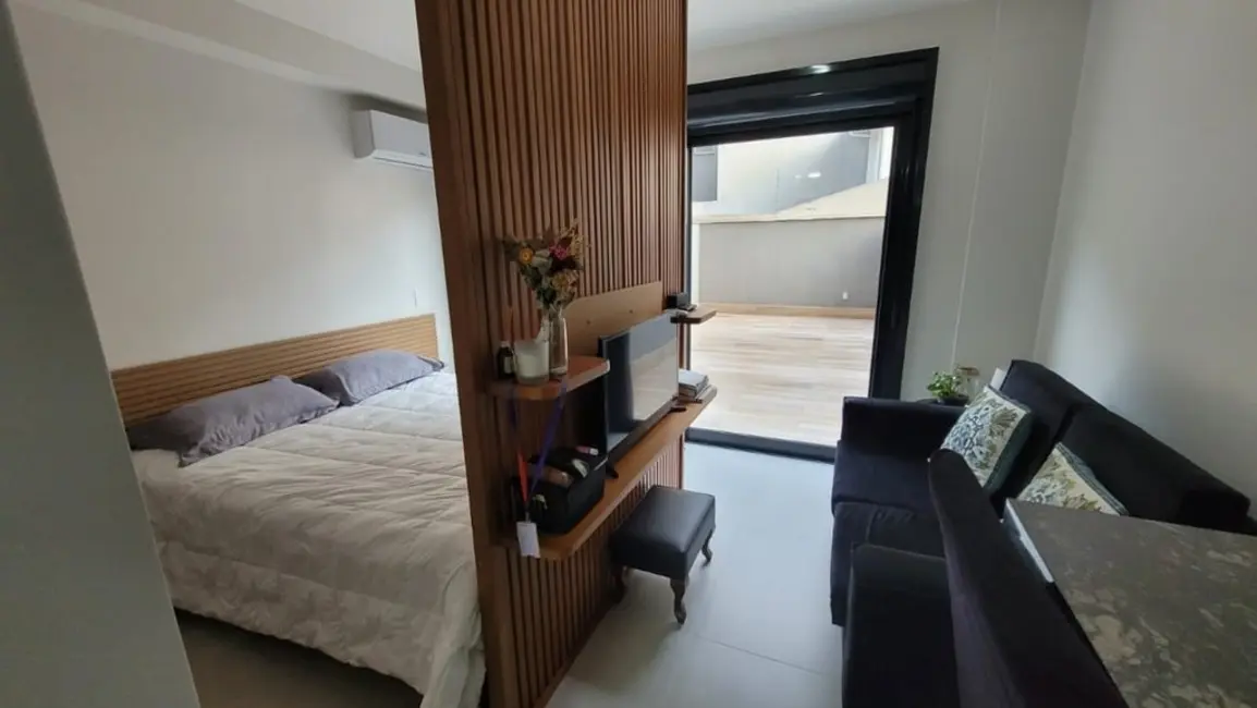 Foto 1 de Apartamento com 1 quarto à venda, 54m2 em Mont Serrat, Porto Alegre - RS