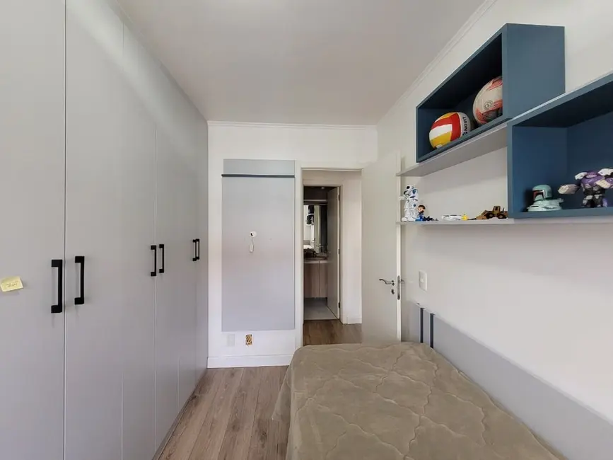 Foto 3 de Apartamento com 3 quartos à venda, 80m2 em Jardim Sabará, Porto Alegre - RS