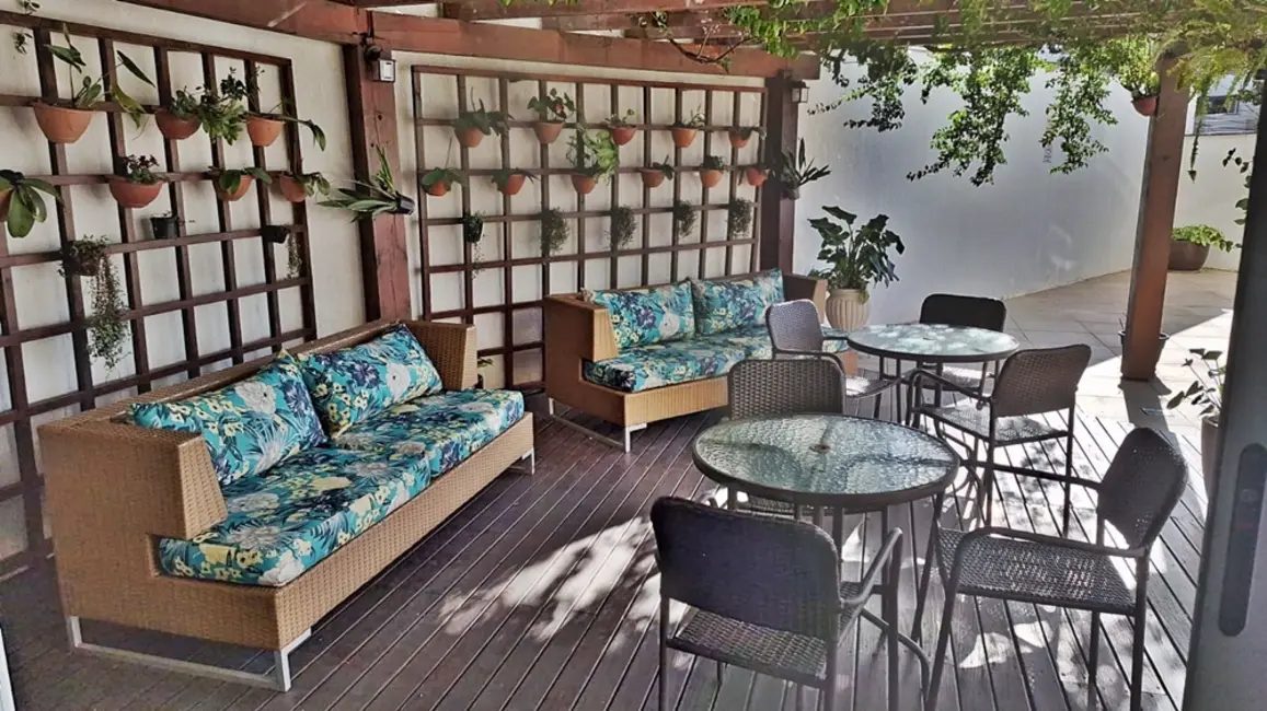 Foto 9 de Apartamento com 2 quartos à venda, 70m2 em Cristo Redentor, Porto Alegre - RS