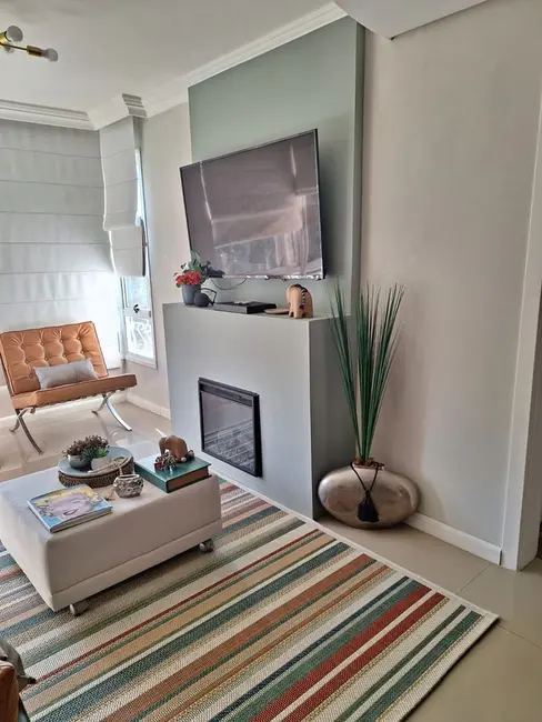 Foto 3 de Apartamento com 2 quartos à venda, 70m2 em Cristo Redentor, Porto Alegre - RS