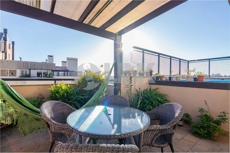 Apartamento com 3 quartos à venda, 200m2 em Menino Deus, Porto Alegre - RS - imagem 6 Foto 6 de Apartamento com 3 quartos à venda, 200m2 em Menino Deus, Porto Alegre - RS