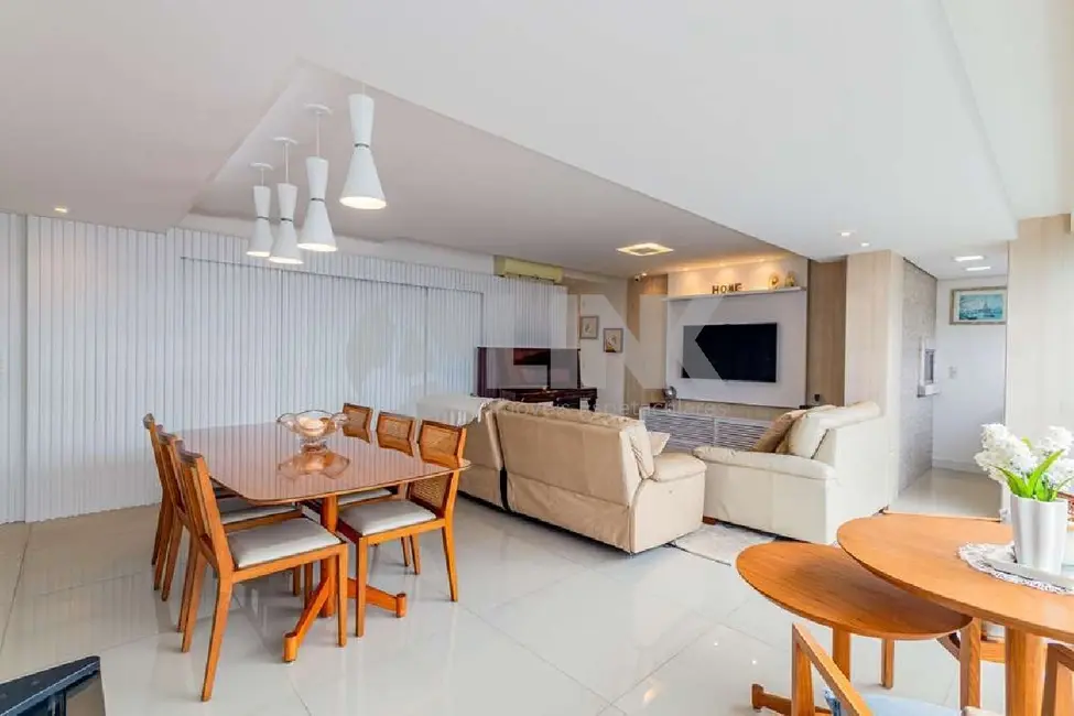 Foto 6 de Apartamento com 3 quartos à venda, 125m2 em Jardim Europa, Porto Alegre - RS