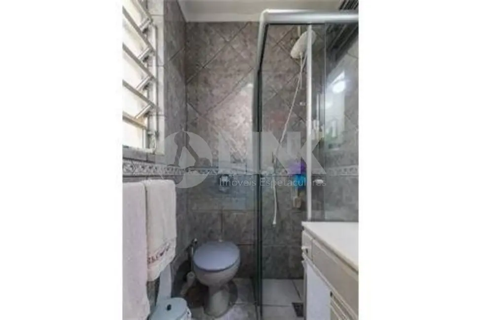 Apartamento com 3 quartos à venda, 150m2 em Farroupilha, Porto Alegre - RS - imagem 8 Foto 8 de Apartamento com 3 quartos à venda, 150m2 em Farroupilha, Porto Alegre - RS