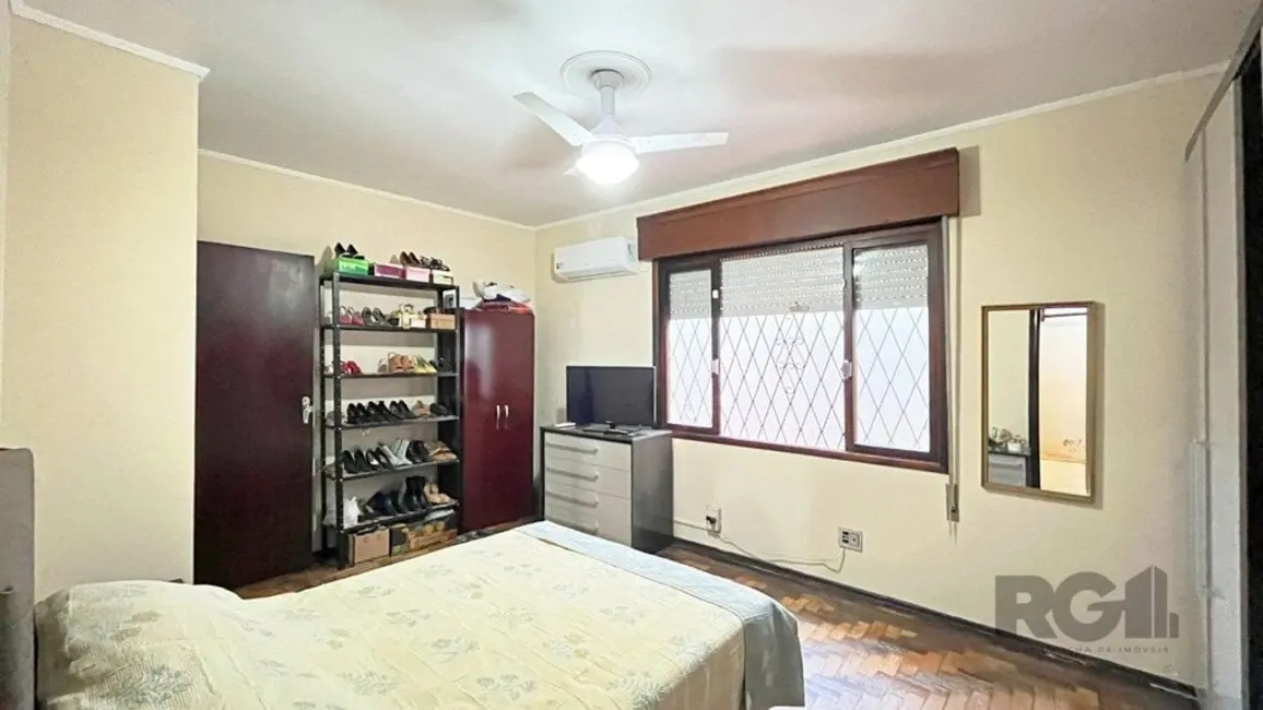 Foto 2 de Casa com 3 quartos à venda, 276m2 em Santa Tereza, Porto Alegre - RS