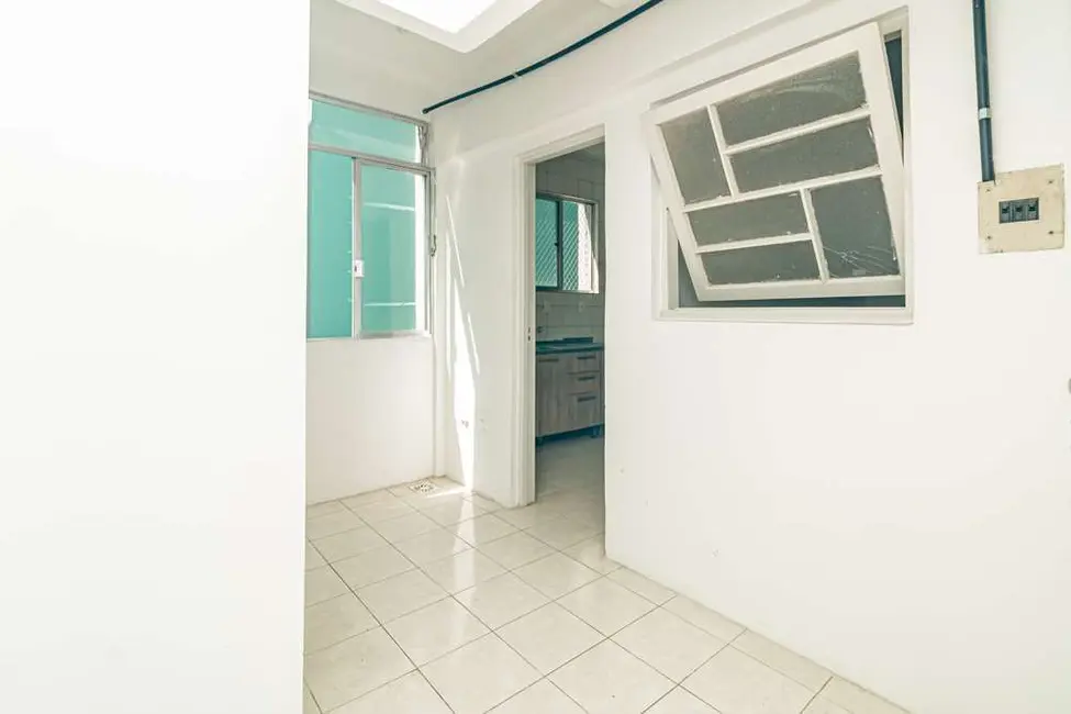 Foto 6 de Apartamento com 3 quartos à venda, 93m2 em Santana, Porto Alegre - RS
