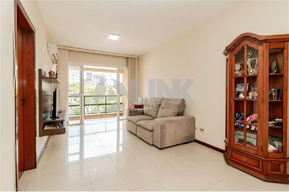 Apartamento com 3 quartos à venda, 104m2 em Boa Vista, Porto Alegre - RS - imagem 3 Foto 3 de Apartamento com 3 quartos à venda, 104m2 em Boa Vista, Porto Alegre - RS