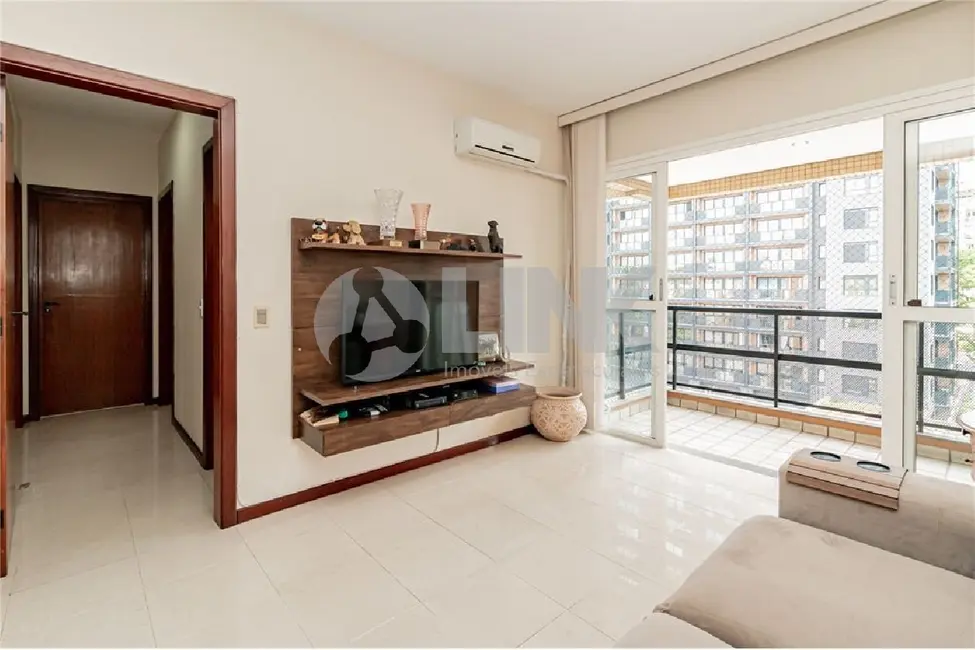 Foto 1 de Apartamento com 3 quartos à venda, 104m2 em Boa Vista, Porto Alegre - RS