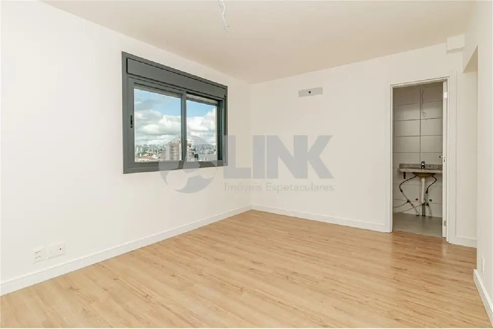 Apartamento com 3 quartos à venda, 81m2 em Farroupilha, Porto Alegre - RS - imagem 6 Foto 6 de Apartamento com 3 quartos à venda, 81m2 em Farroupilha, Porto Alegre - RS