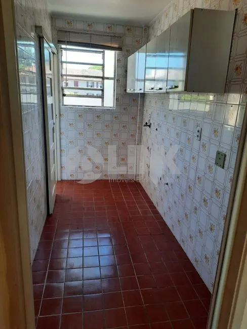 Apartamento com 2 quartos à venda, 51m2 em Passo da Areia, Porto Alegre - RS - imagem 8 Foto 8 de Apartamento com 2 quartos à venda, 51m2 em Passo da Areia, Porto Alegre - RS