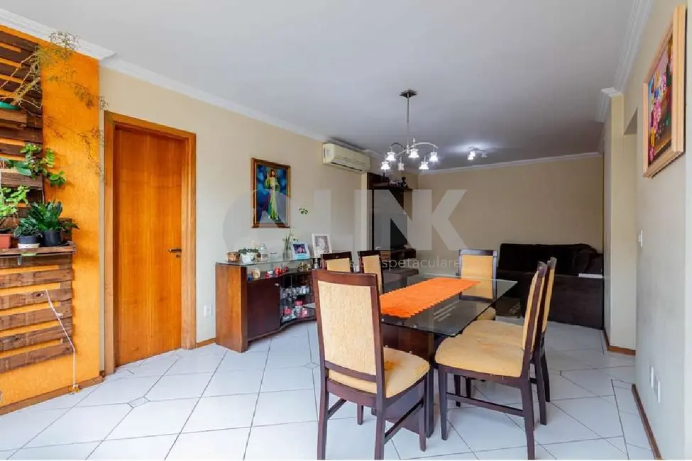 Foto 4 de Apartamento com 3 quartos à venda, 106m2 em Jardim Botânico, Porto Alegre - RS