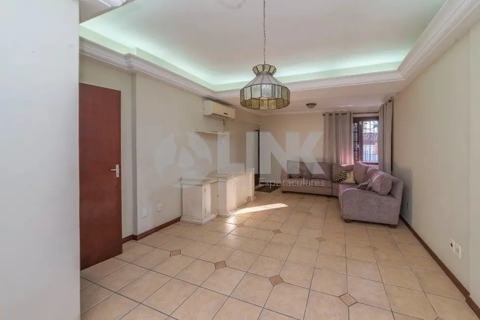 Foto 1 de Casa com 3 quartos à venda, 231m2 em Três Figueiras, Porto Alegre - RS