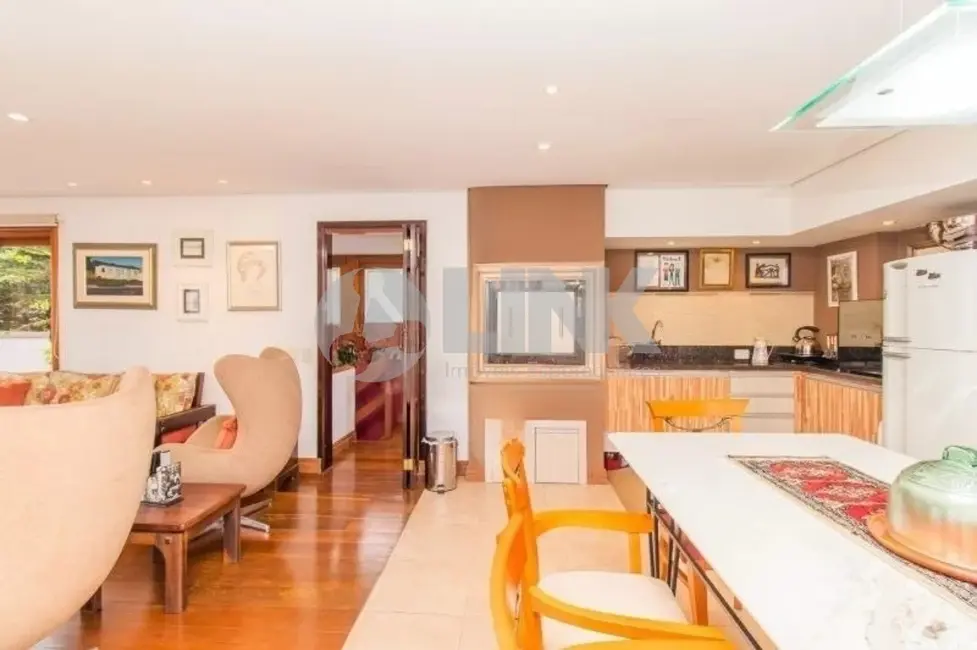 Foto 5 de Apartamento com 3 quartos à venda, 233m2 em Mont Serrat, Porto Alegre - RS