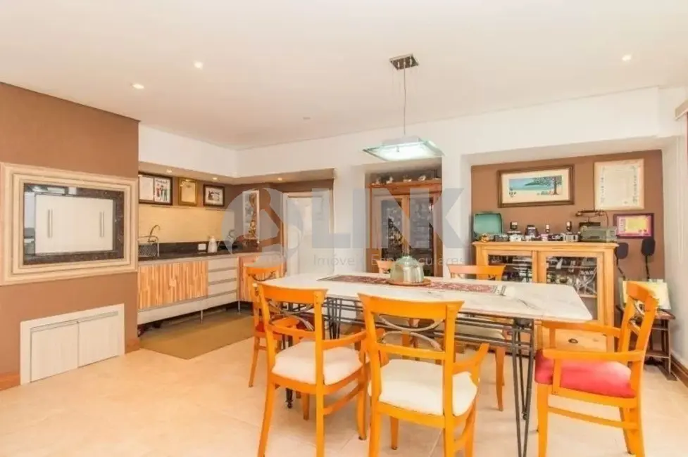 Foto 3 de Apartamento com 3 quartos à venda, 233m2 em Mont Serrat, Porto Alegre - RS