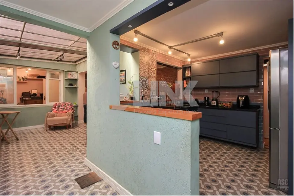 Apartamento com 4 quartos à venda, 131m2 em Bela Vista, Porto Alegre - RS - imagem 6 Foto 6 de Apartamento com 4 quartos à venda, 131m2 em Bela Vista, Porto Alegre - RS