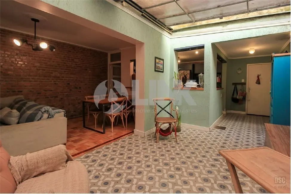 Foto 2 de Apartamento com 4 quartos à venda, 131m2 em Bela Vista, Porto Alegre - RS