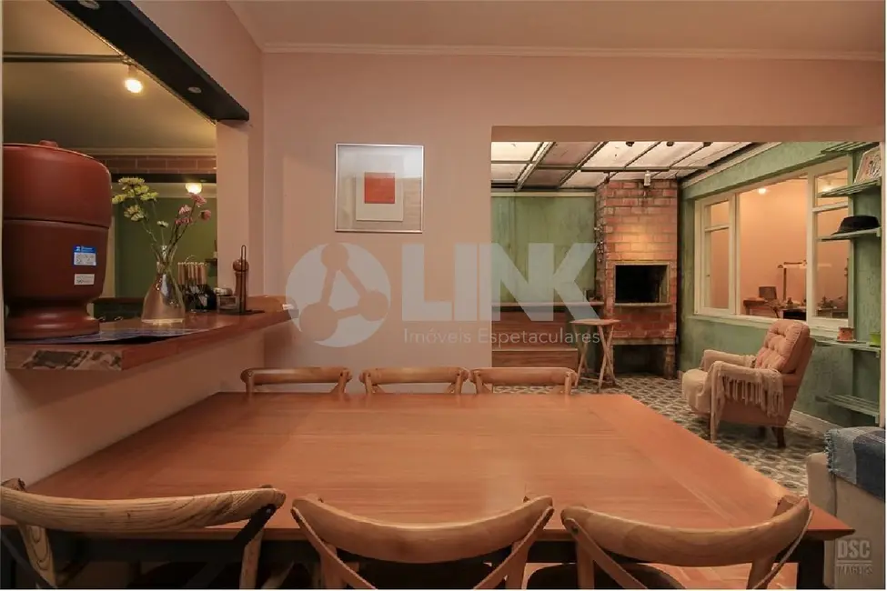 Apartamento com 4 quartos à venda, 131m2 em Bela Vista, Porto Alegre - RS - imagem 4 Foto 4 de Apartamento com 4 quartos à venda, 131m2 em Bela Vista, Porto Alegre - RS