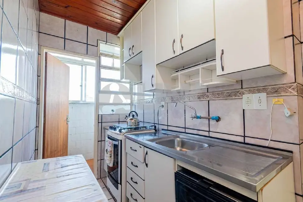 Foto 5 de Apartamento com 3 quartos à venda, 65m2 em Santo Antônio, Porto Alegre - RS