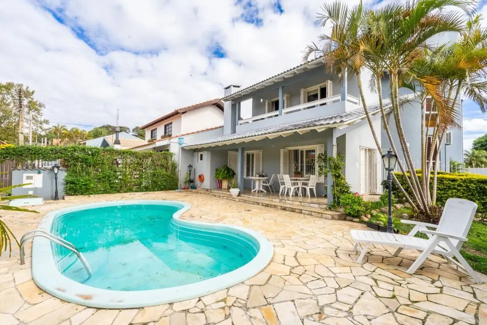 Casa com 4 quartos à venda, 285m2 em Espírito Santo, Porto Alegre - RS - imagem 1 Foto 1 de Casa com 4 quartos à venda, 285m2 em Espírito Santo, Porto Alegre - RS