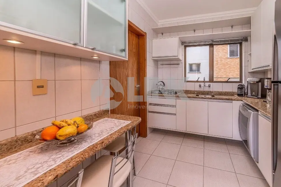 Foto 9 de Apartamento com 3 quartos à venda, 125m2 em Bom Fim, Porto Alegre - RS