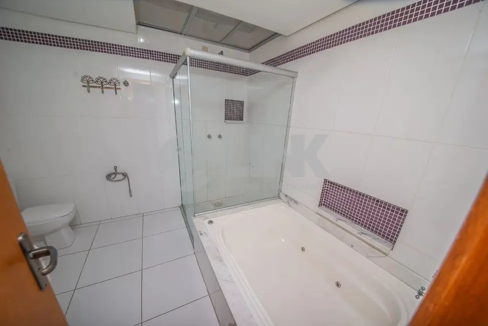 Foto 9 de Casa com 3 quartos à venda, 282m2 em Chácara das Pedras, Porto Alegre - RS