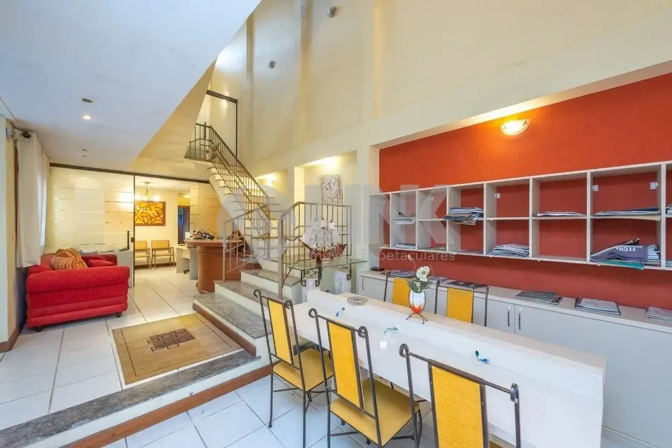 Foto 3 de Casa com 5 quartos à venda, 409m2 em Higienópolis, Porto Alegre - RS