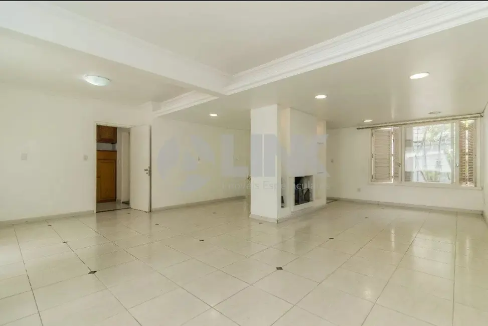 Casa com 4 quartos à venda, 250m2 em Menino Deus, Porto Alegre - RS - imagem 3 Foto 3 de Casa com 4 quartos à venda, 250m2 em Menino Deus, Porto Alegre - RS