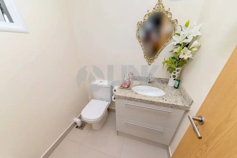 Apartamento com 3 quartos à venda, 105m2 em Passo da Areia, Porto Alegre - RS - imagem 7 Foto 7 de Apartamento com 3 quartos à venda, 105m2 em Passo da Areia, Porto Alegre - RS